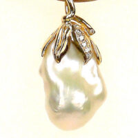 pearl-lg-baroque-drop-18K-diamonds