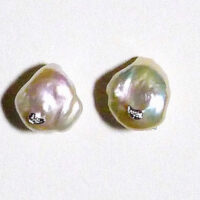 pearls-fw-buttom-earrings-diamonds